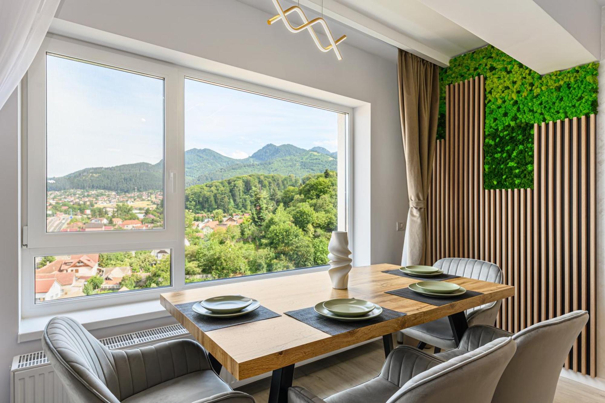 Mountain View Retreat Apartment - 브라쇼브 외부 사진
