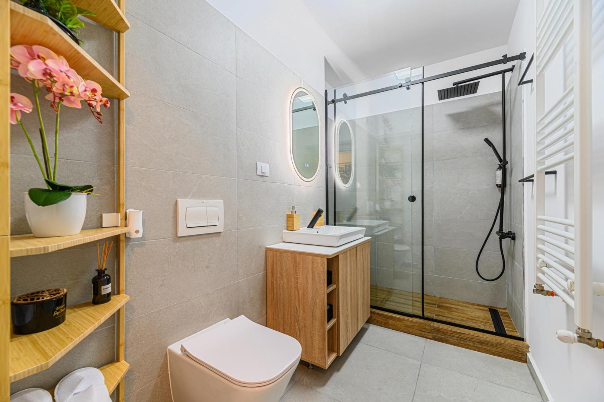 Mountain View Retreat Apartment - 브라쇼브 외부 사진