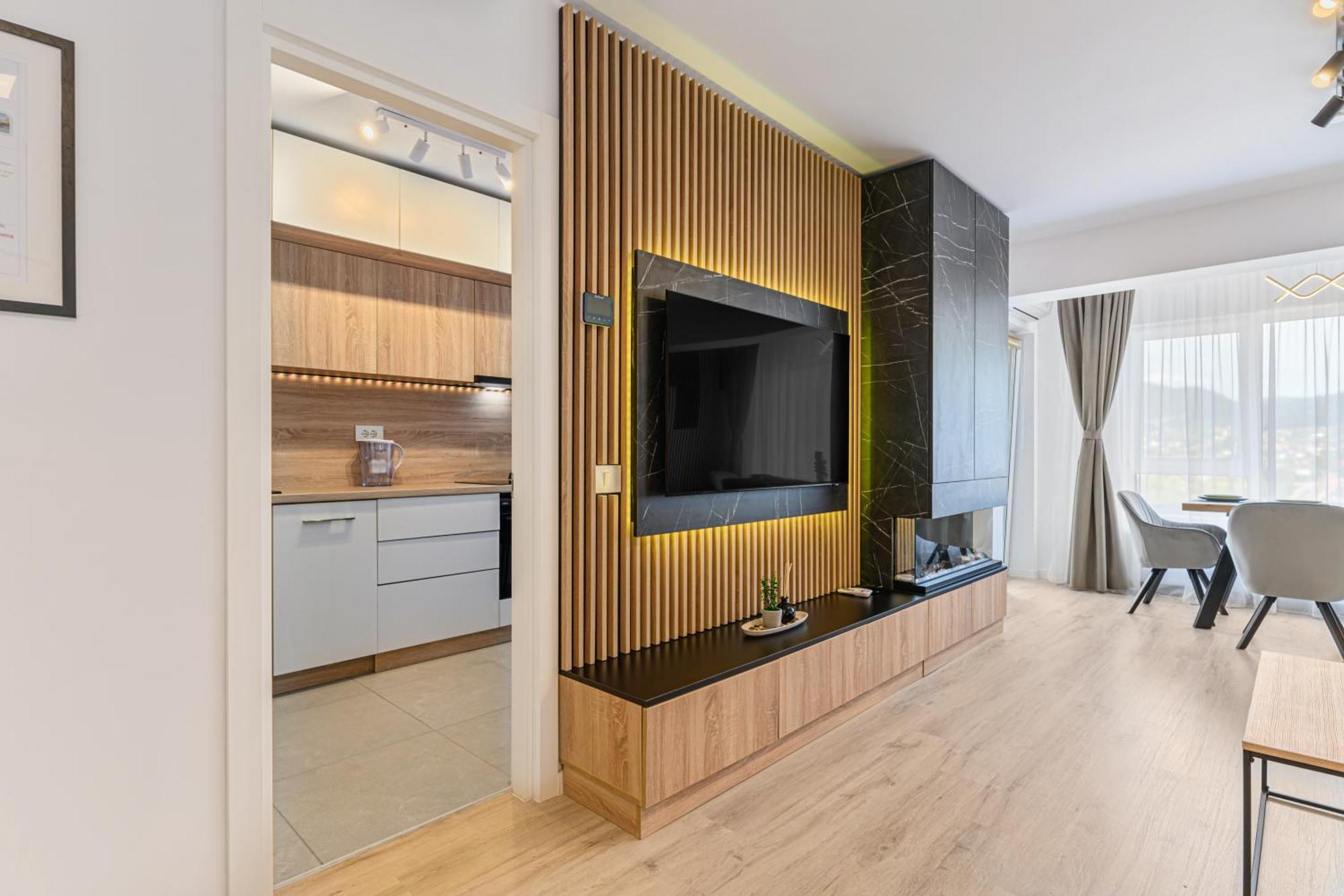 Mountain View Retreat Apartment - 브라쇼브 외부 사진