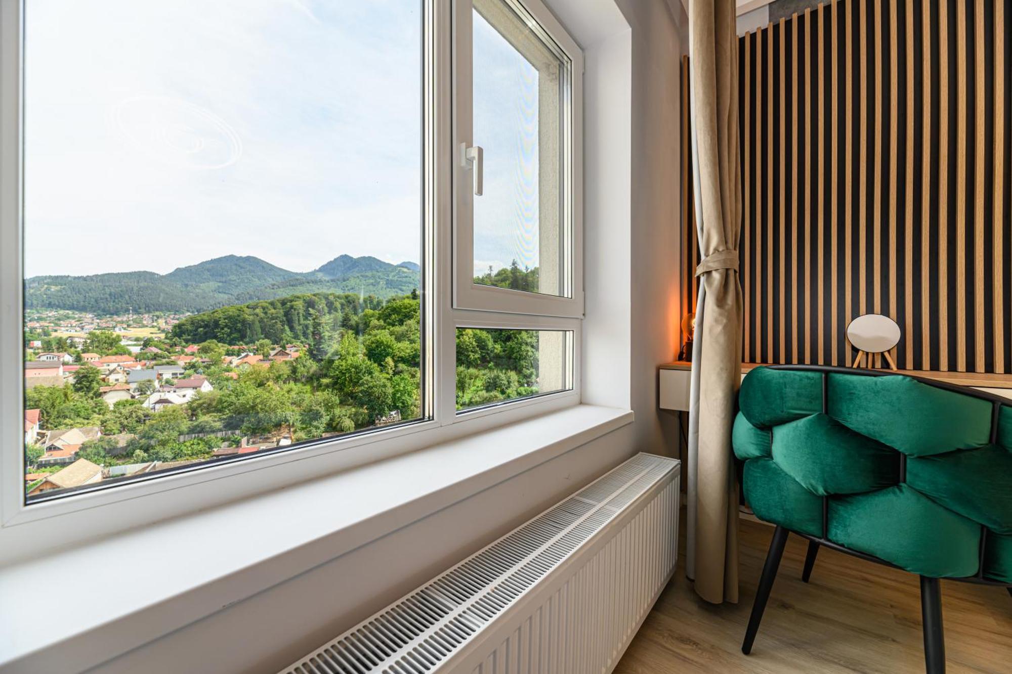 Mountain View Retreat Apartment - 브라쇼브 외부 사진